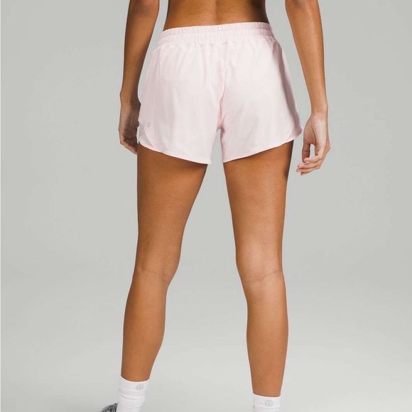 Lululemon Hotty Hot LR Lined Short Strawberry Milkshake - Picture 4 of 14
